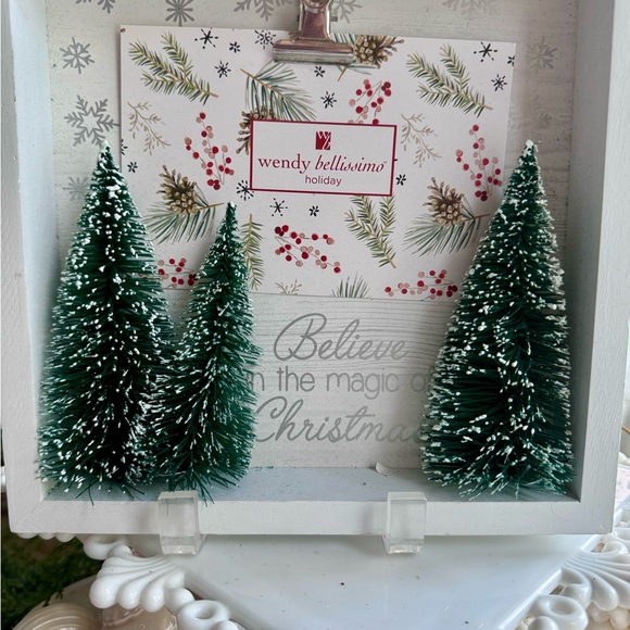 EW! Believe in Magic Christmas Photo Frame Shadow Box - Picture 1 of 5